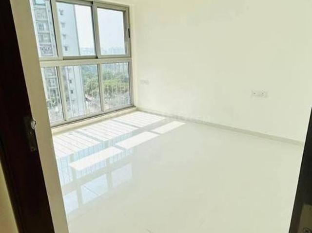 2 BHK Apartment in Hadapsar for rent Pune. The reference number is 19616328