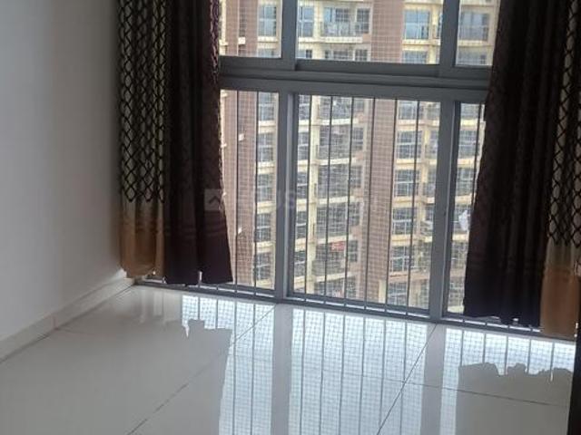 2 BHK Apartment in Hadapsar for rent Pune. The reference number is 19772552