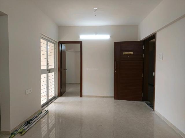 2 BHK Apartment in Hadapsar for rent Pune. The reference number is 20020821