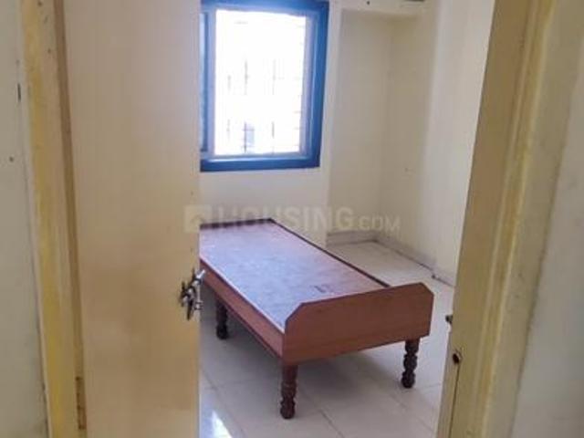 2 BHK Apartment in Hadapsar for rent Pune. The reference number is 20026320