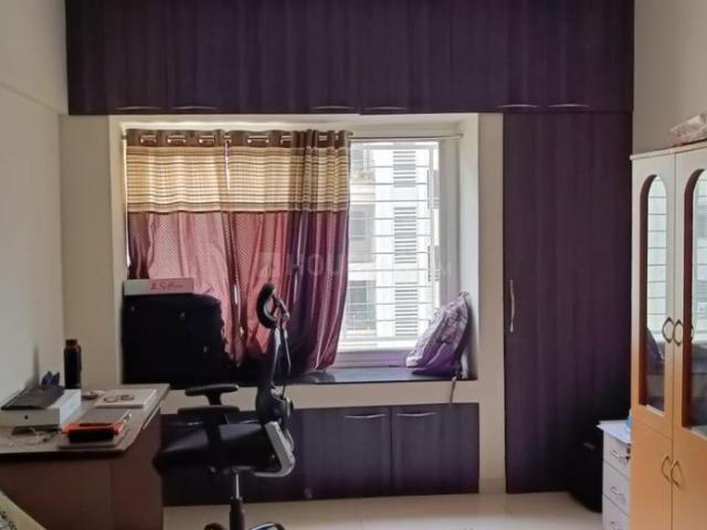2 BHK Apartment in Hadapsar for rent Pune. The reference number is 20191900