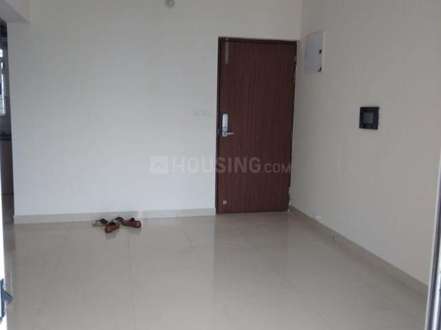2 BHK Apartment in Hadapsar for rent Pune. The reference number is 20192062