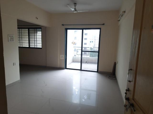2 BHK Apartment in Hadapsar for rent Pune. The reference number is 20192239