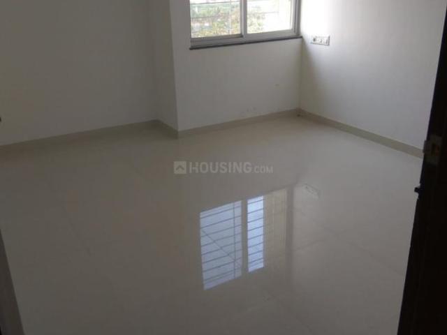 2 BHK Apartment in Hadapsar for rent Pune. The reference number is 20128763