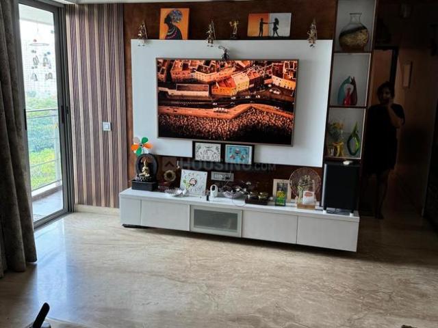 2 BHK Apartment in Hadapsar for rent Pune. The reference number is 20246653