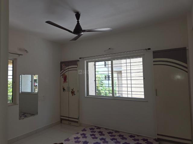 2 BHK Apartment in Hadapsar for rent Pune. The reference number is 20258010