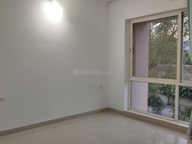 2 BHK Apartment in Hadapsar for rent Pune. The reference number is 20274055