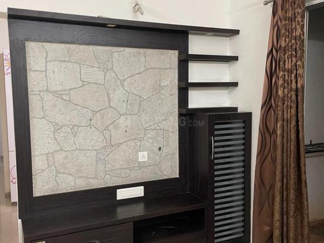 2 BHK Apartment in Hadapsar for rent Pune. The reference number is 20294740