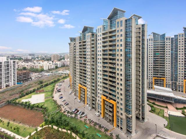 2 BHK Apartment in Hadapsar for rent Pune. The reference number is 20369464