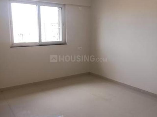 2 BHK Apartment in Hadapsar for rent Pune. The reference number is 20373276