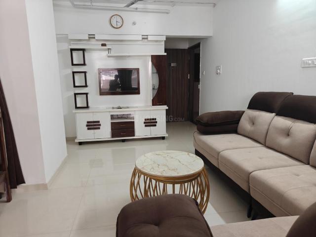 2 BHK Apartment in Hadapsar for rent Pune. The reference number is 20381241