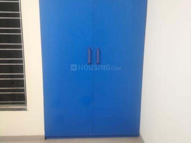 2 BHK Apartment in Hadapsar for rent Pune. The reference number is 20381254