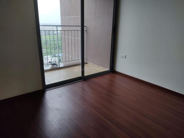 2 BHK Apartment in Hadapsar for rent Pune. The reference number is 20385249