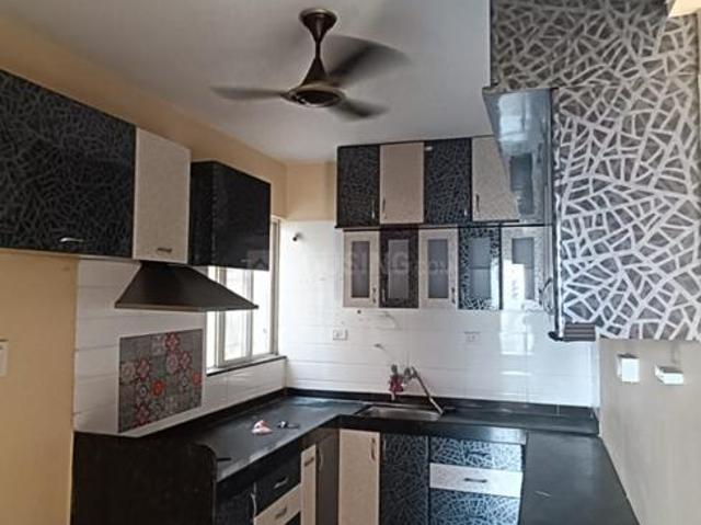 2 BHK Apartment in Hadapsar for rent Pune. The reference number is 20399948