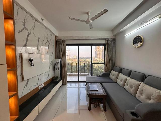 2 BHK Apartment in Hadapsar for rent Pune. The reference number is 20300756