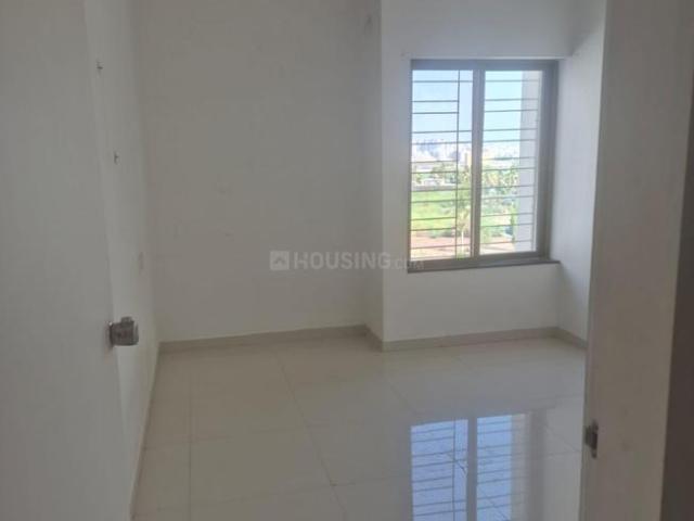2 BHK Apartment in Hadapsar for rent Pune. The reference number is 20318520