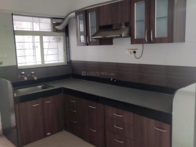 2 BHK Apartment in Hadapsar for rent Pune. The reference number is 20454573