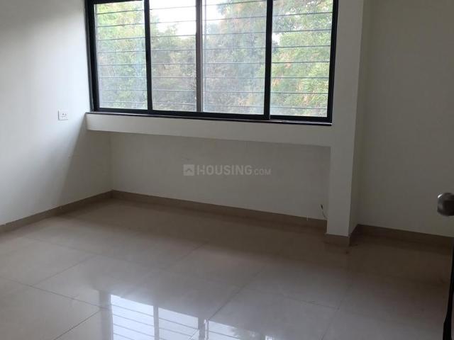 2 BHK Apartment in Hadapsar for rent Pune. The reference number is 20484984