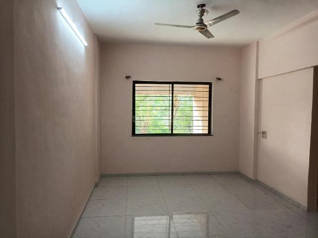 2 BHK Apartment in Hadapsar for rent Pune. The reference number is 20400676