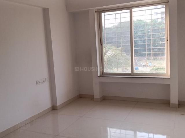 2 BHK Apartment in Hadapsar for rent Pune. The reference number is 20409753