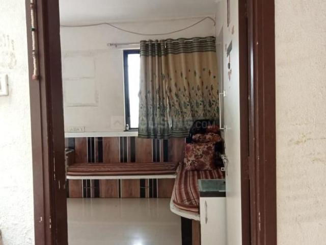 2 BHK Apartment in Hadapsar for rent Pune. The reference number is 20429439