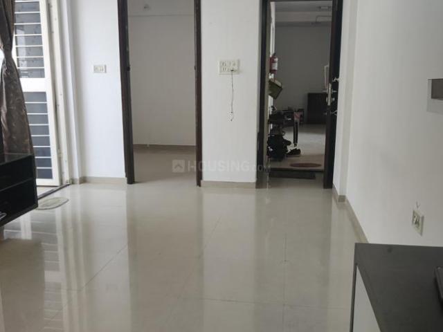 2 BHK Apartment in Hadapsar for rent Pune. The reference number is 20439161