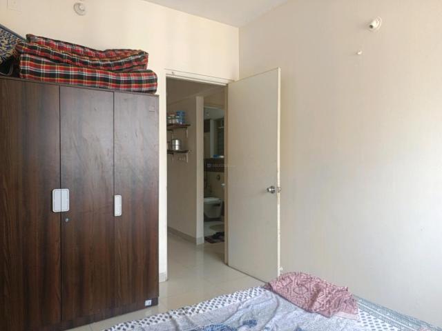 2 BHK Apartment in Hadapsar for rent Pune. The reference number is 20439950