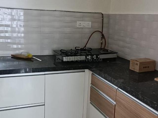 2 BHK Apartment in Hadapsar for rent Pune. The reference number is 20564180