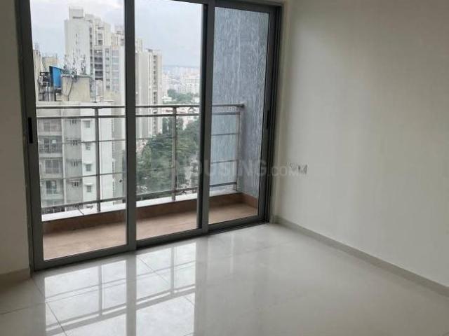 2 BHK Apartment in Hadapsar for rent Pune. The reference number is 20507734