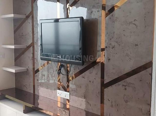2 BHK Apartment in Hadapsar for rent Pune. The reference number is 20669190