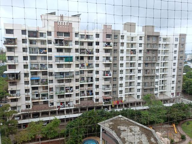 2 BHK Apartment in Hadapsar for rent Pune. The reference number is 20694698
