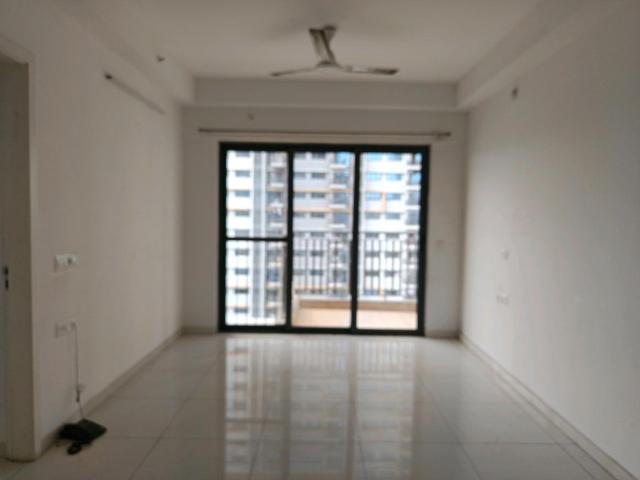 2 BHK Apartment in Hadapsar for rent Pune. The reference number is 20627282