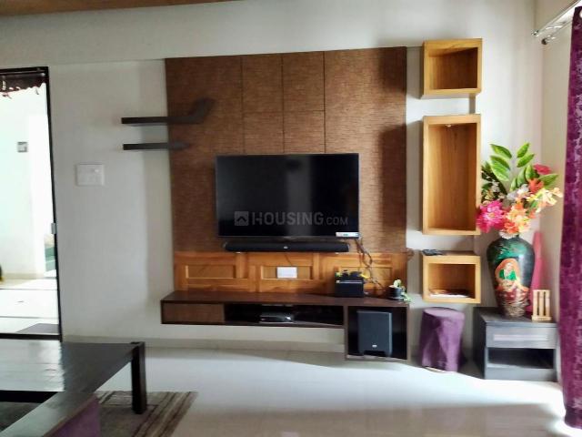 2 BHK Apartment in Hadapsar for rent Pune. The reference number is 20709030
