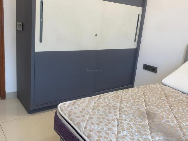 2 BHK Apartment in Hadapsar for rent Pune. The reference number is 20724978
