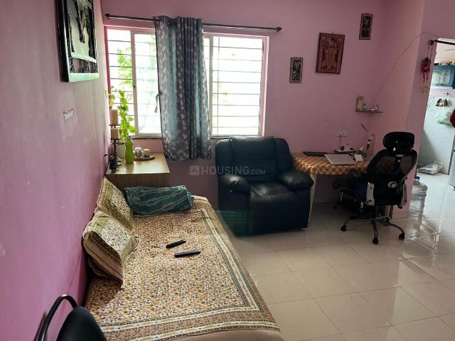 2 BHK Apartment in Hadapsar for rent Pune. The reference number is 20815424