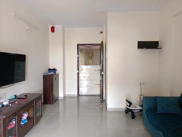 2 BHK Apartment in Hadapsar for rent Pune. The reference number is 20961849