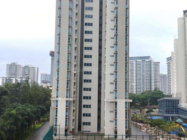 2 BHK Apartment in Hadapsar for rent Pune. The reference number is 20982421