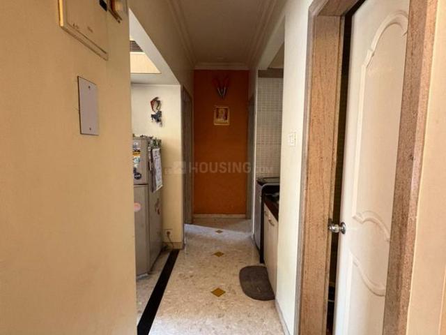 2 BHK Apartment in Hadapsar for rent Pune. The reference number is 20920983