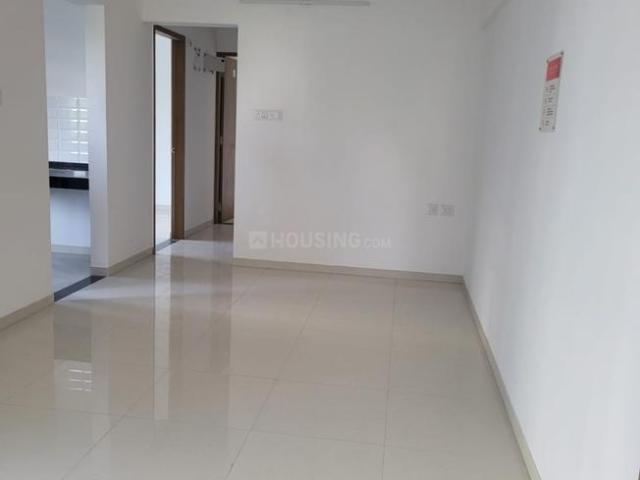 2 BHK Apartment in Hadapsar for resale Magarpatta Road. The reference number is 14697658