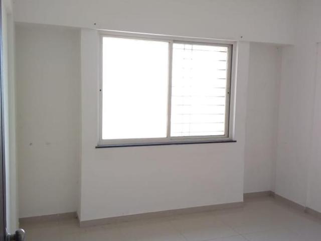 2 BHK Apartment in Hadapsar for resale Pune. The reference number is 19494678