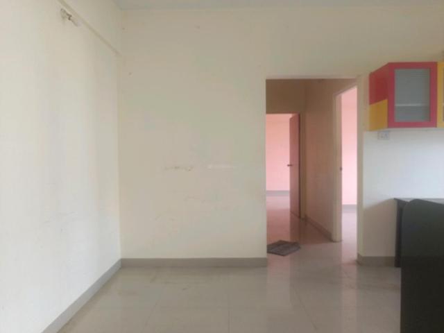 2 BHK Apartment in Hadapsar for resale Pune. The reference number is 20155776