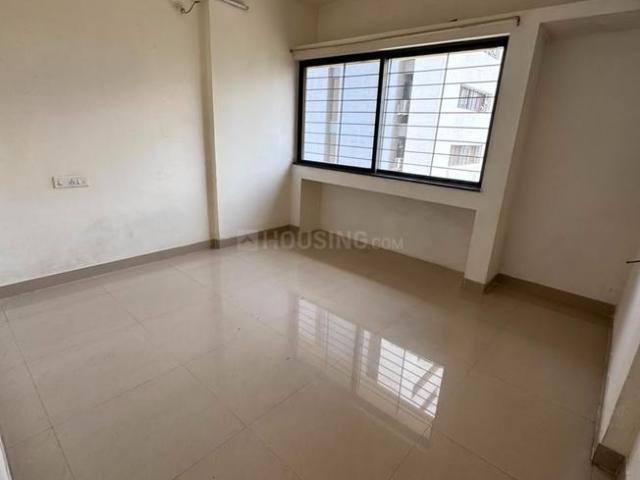 2 BHK Apartment in Hadapsar for resale Pune. The reference number is 20640913