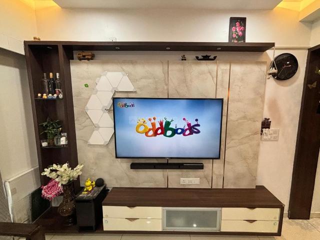 2 BHK Apartment in Hadapsar for resale Pune. The reference number is 20717607