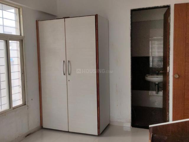 2 BHK Apartment in Hadapsar for resale Pune. The reference number is 20731250