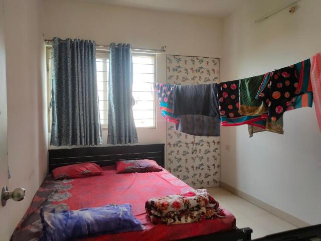 2 BHK Apartment in Hadapsar for resale Pune. The reference number is 20782218