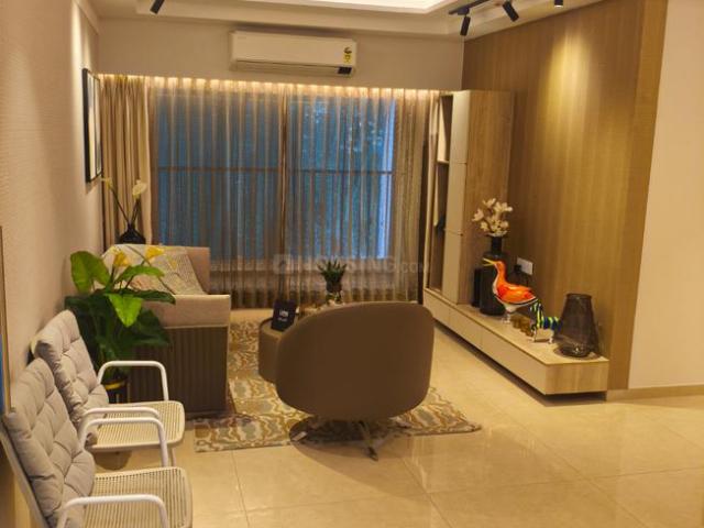 2 BHK Apartment in Hadapsar for resale Pune. The reference number is 20831629