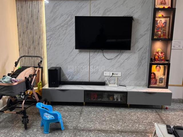 2 BHK Apartment in Hafeezpet for rent Hyderabad. The reference number is 20642477