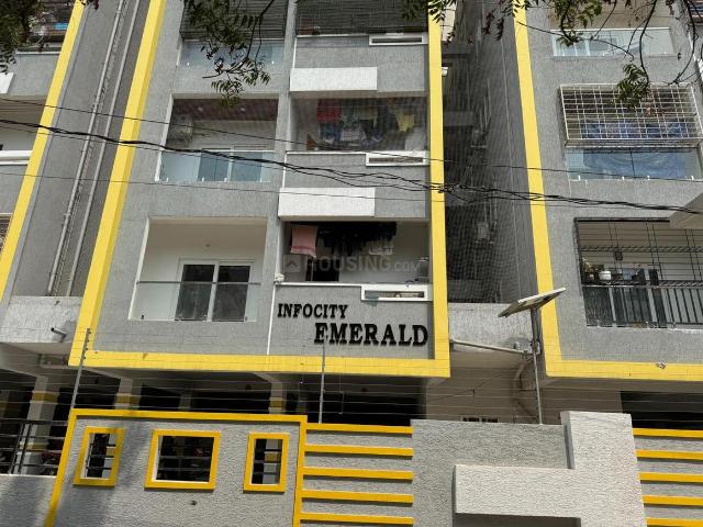 2 BHK Apartment in Hafeezpet for resale Hyderabad. The reference number is 15680413