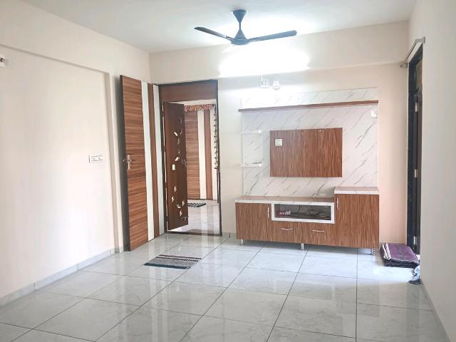 2 BHK Apartment in Hanspura for resale Ahmedabad. The reference number is 15211439