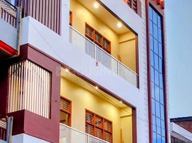 2 BHK Apartment in Harhua for rent Varanasi. The reference number is 20622149